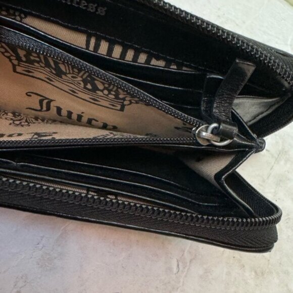 Juicy Couture Y2K Velour Leather Zippy Zip Around Wallet Embroidered Logo Clutch - Picture 11 of 16